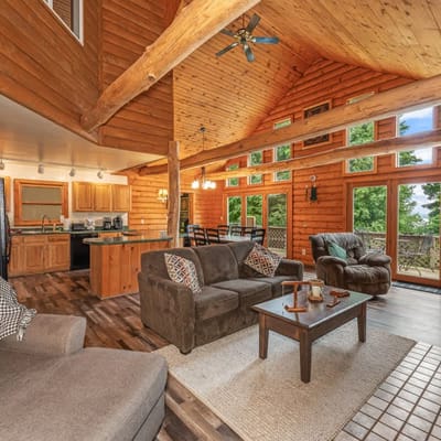 Thunderbay Cabin019