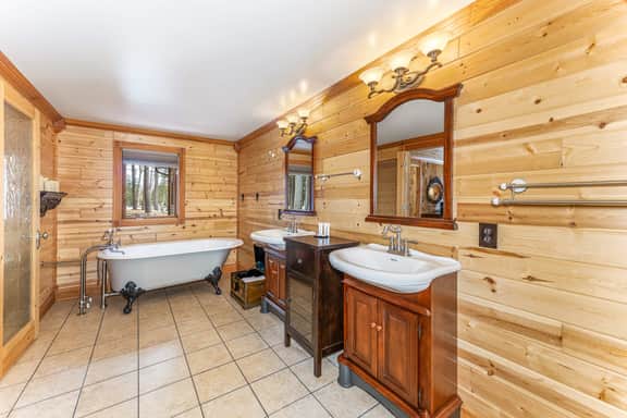Bua Northwood Chalet